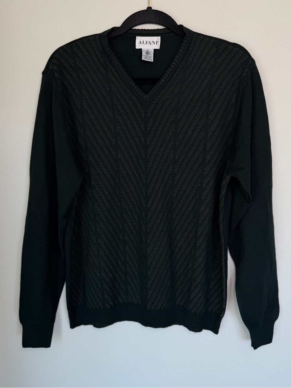 Vintage Alfani Merino Wool 90’s V-Neck Sweater Preppy Grunge Comfy Italian